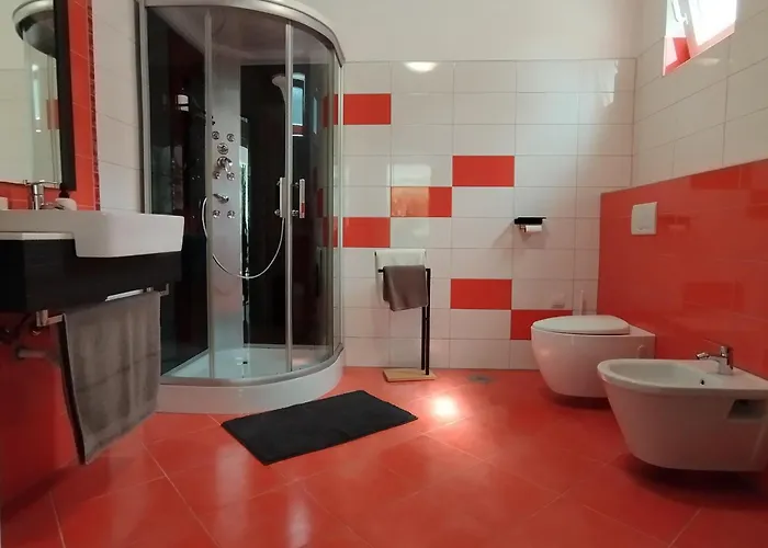 Vin Apartment-near The Bay Διαμέρισμα Πούλα
